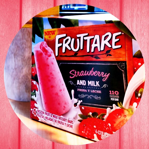 Fruttare Strawberry & Milk Bar