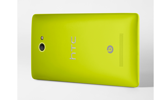 Windows Phone 8X by HTC (Image)